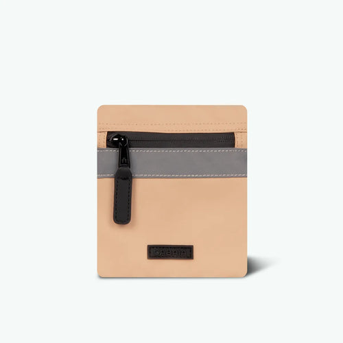 Pochette lat¨¦rale Cap Breton